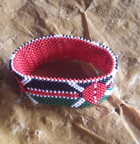 Shanga Beaded Kenyan Flag Convertible Bangle (Mara class)