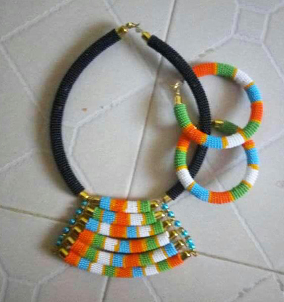 Shanga Beaded Necklace & Earing (Mashua)
