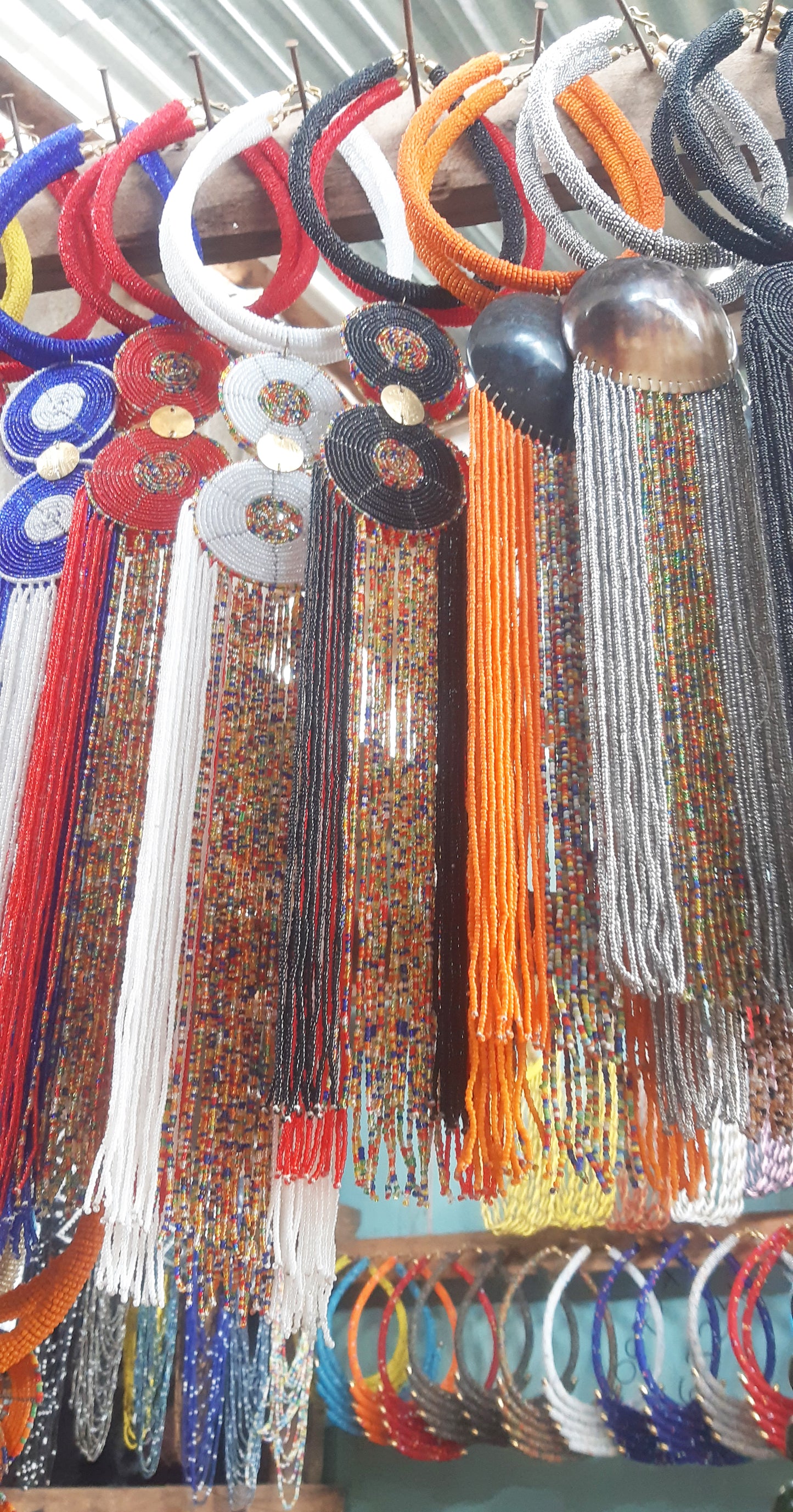 Shanga Beads Necklace (Tai Medali)